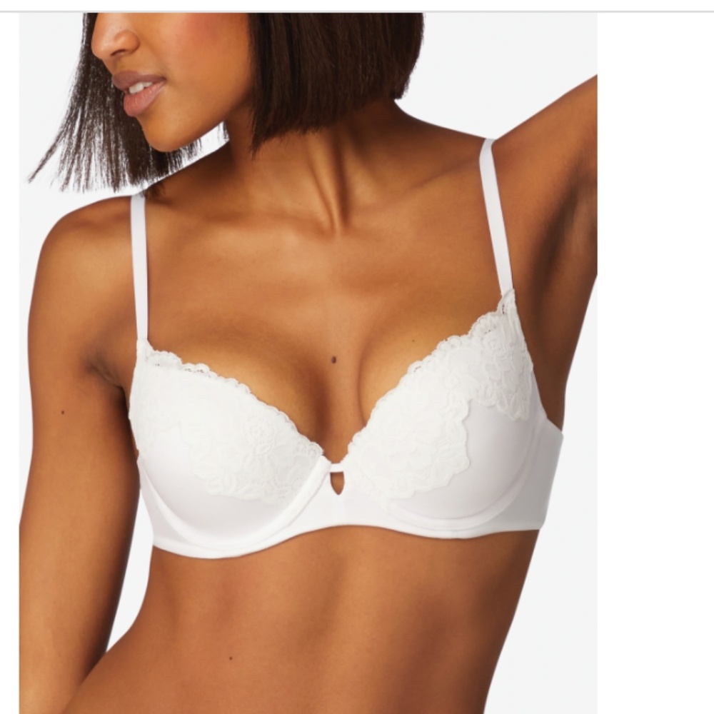 Maidenform Comfort Devotion Your Lift Underwire Bra, Convertible Straps White